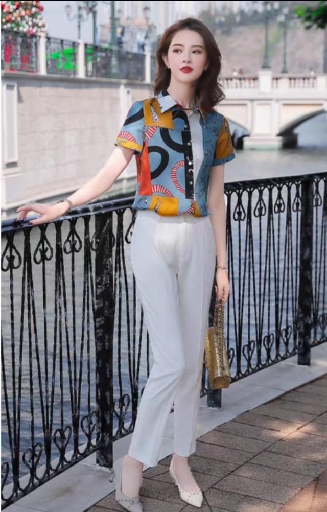 与黑上衣搭配的时尚秘诀大揭秘!AG真人中国你绝对想不到!白(图4) 与黑上衣搭配的时尚秘诀大揭秘!AG真人中国你绝对想不到!白(图4)